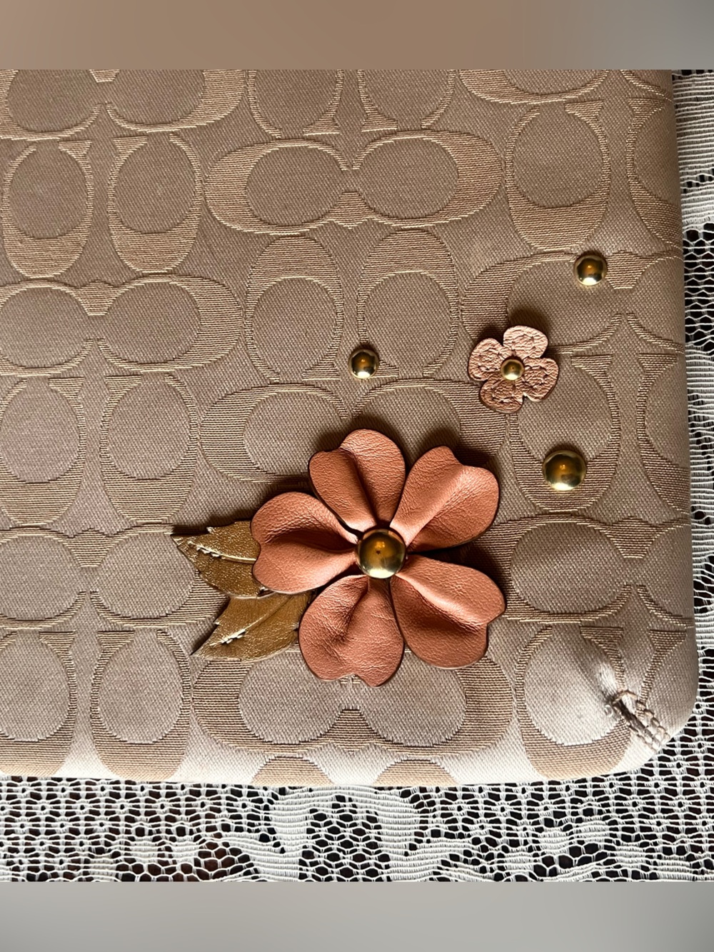 Coach y2k vintage monogram floral tablet case bag - Picture 3 of 6